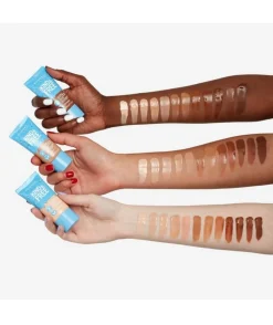 Base Kind & Free Moisturising Skin Tint 10
